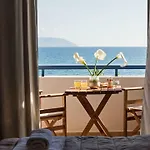 Anesis Ξενοδοχείο 3*