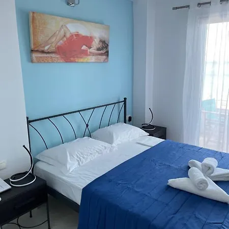 Anesis Hotel 3*