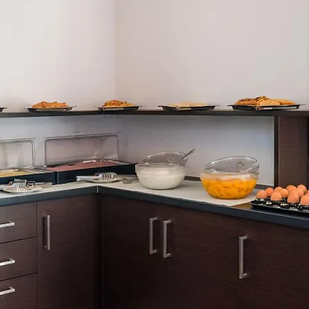 Anesis Hotel 3*