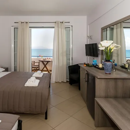Anesis Hotel 3*