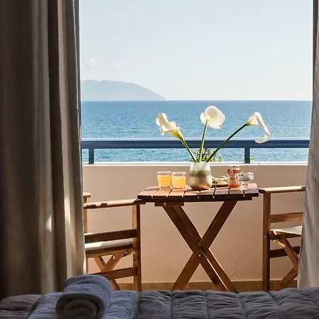 Anesis Hotel 3*