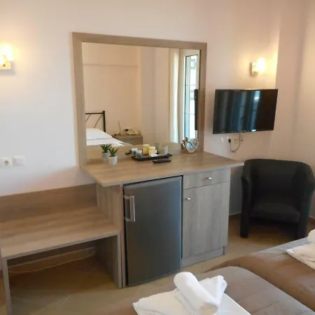 Hotell Anesis 3*
