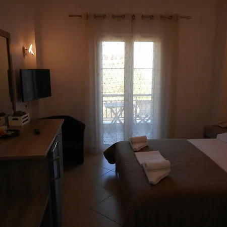 Hotel Anesis 3*