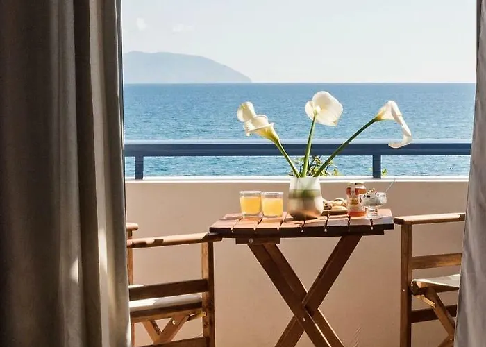 Anesis Hotell 3*
